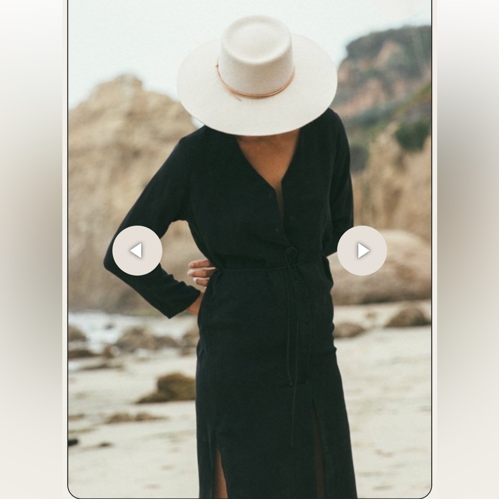 OZMA Black Long Sleeve Dress